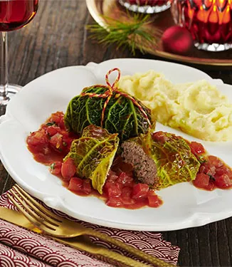 Wirsingroulade mit Tomaten-Lebkuchensauce