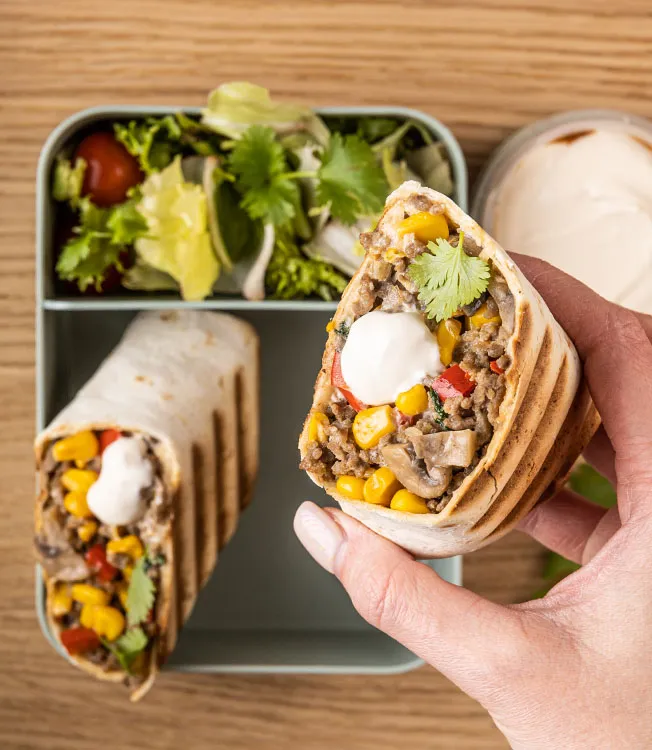 Burrito mit Rindfleisch, Champignons & Mais