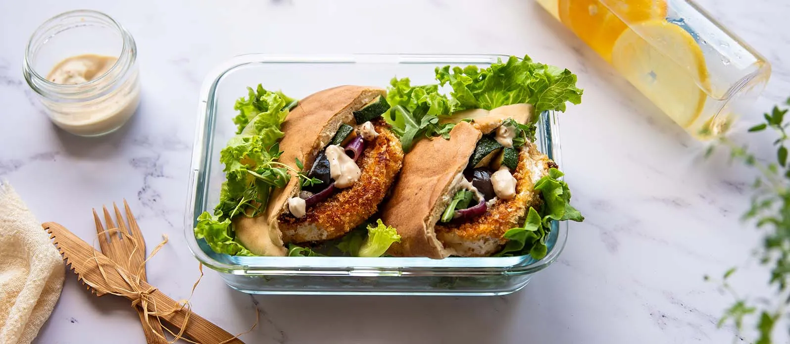 Pitabrot mit Camembert & Gemüse