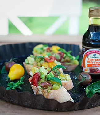 Bruschetta Tomate-Avocado